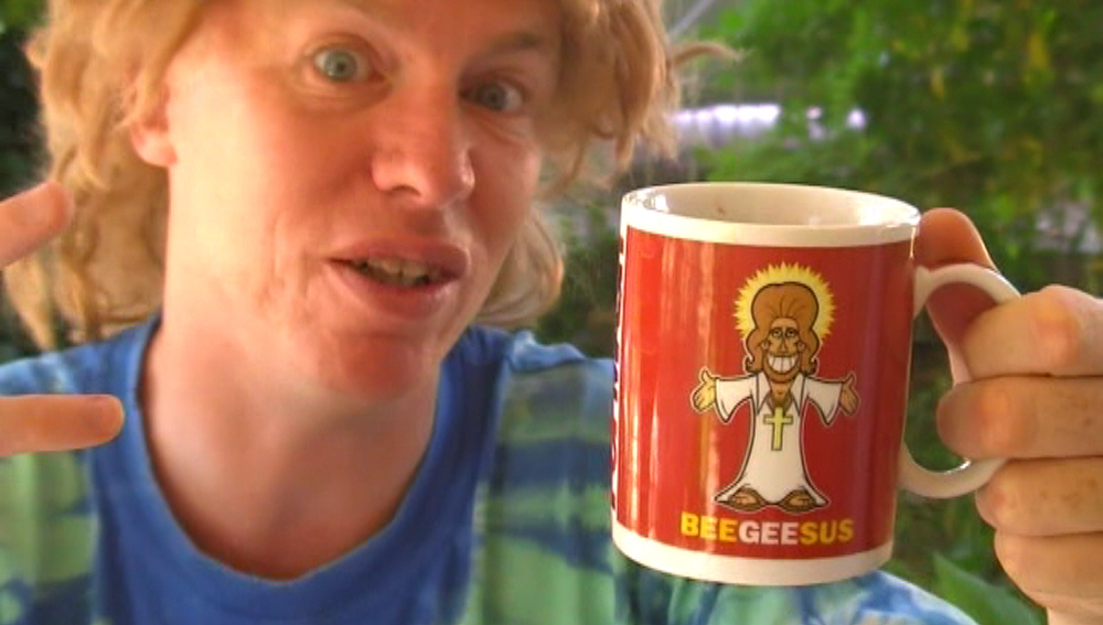 A'm tryin' ma best tae BEEGEESUS.