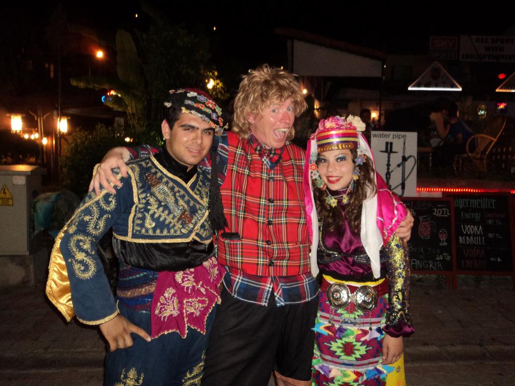 Nob and Turkish Dancers