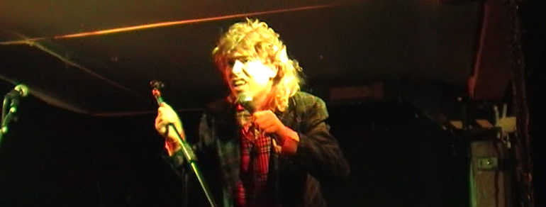 Lach’s Anti-Hoot Open Mic – 18/11/13